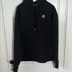 Black champion sweatshirt, hoodie size large